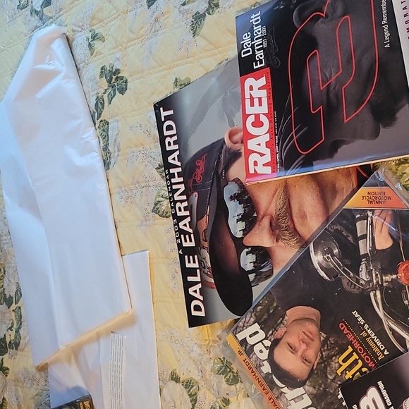 Dale Earnhardt items - Picture 3 of 6